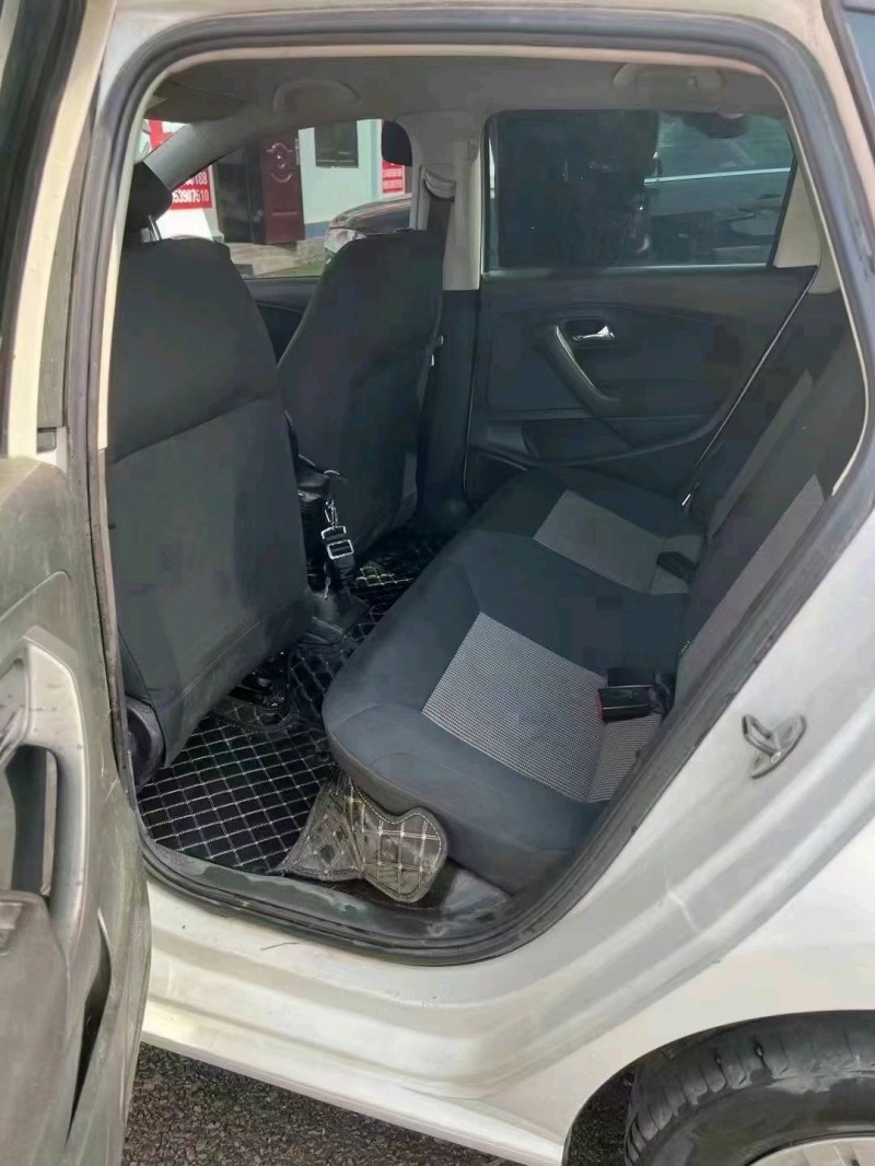 济南15年大众polo8