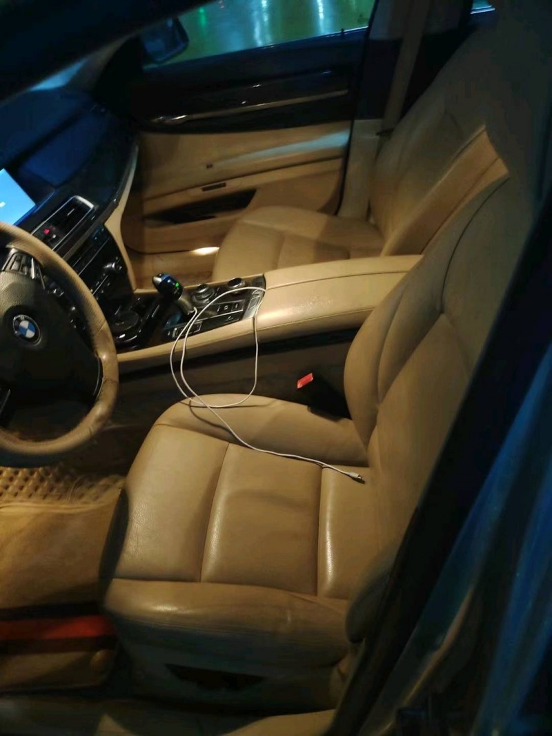 徐州10年宝马7系2