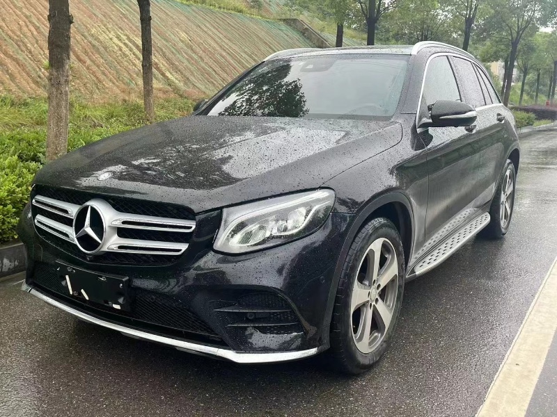 宜昌16年奔馳GLC1