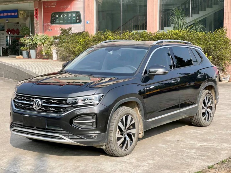 东莞20年大众探岳4