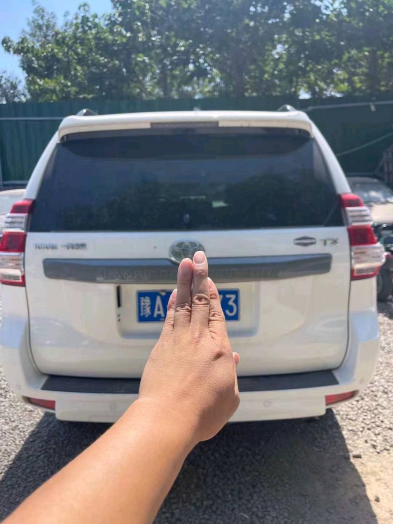 邯郸15年丰田普拉多4