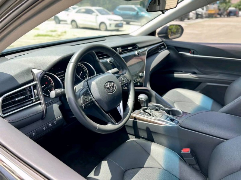 东莞20年丰田凯美瑞7