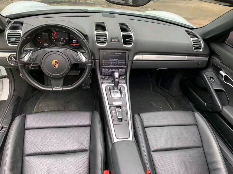 廣州16年保時捷Boxster5