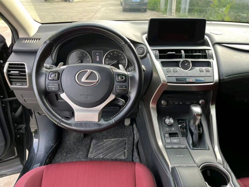 东莞17年雷克萨斯NX3