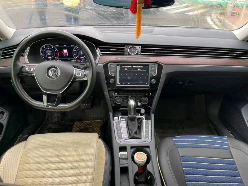 东莞17年大众迈腾3