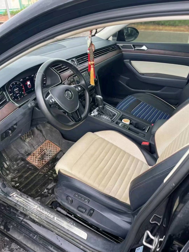 东莞17年大众迈腾5