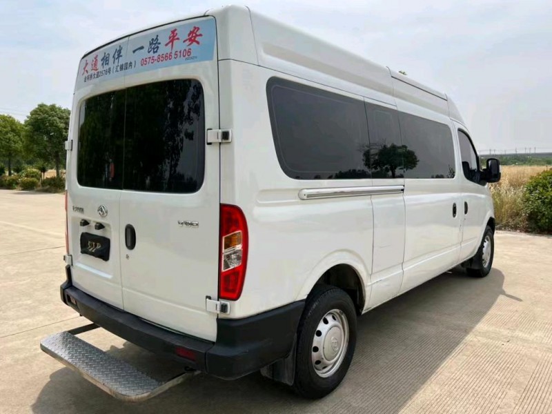 盐城20年大通maxus5