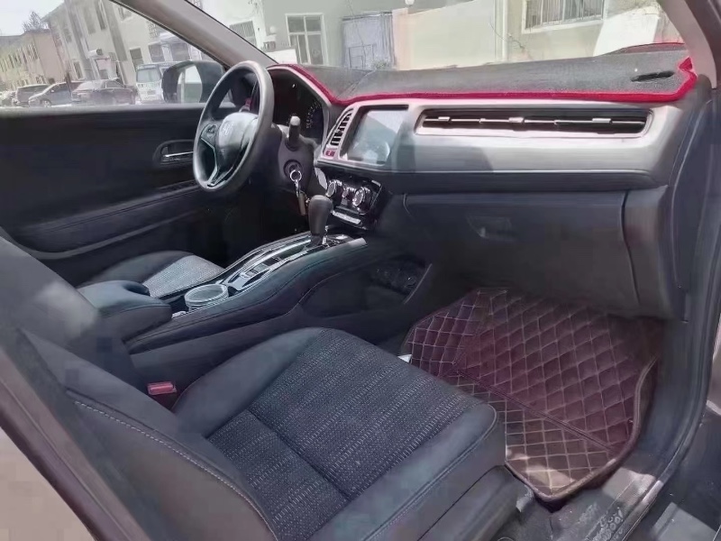 青岛16年本田缤智2