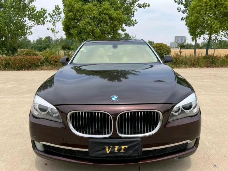 盐城09年宝马7系1