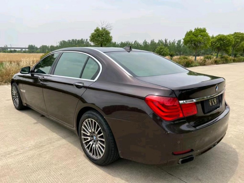 盐城09年宝马7系5