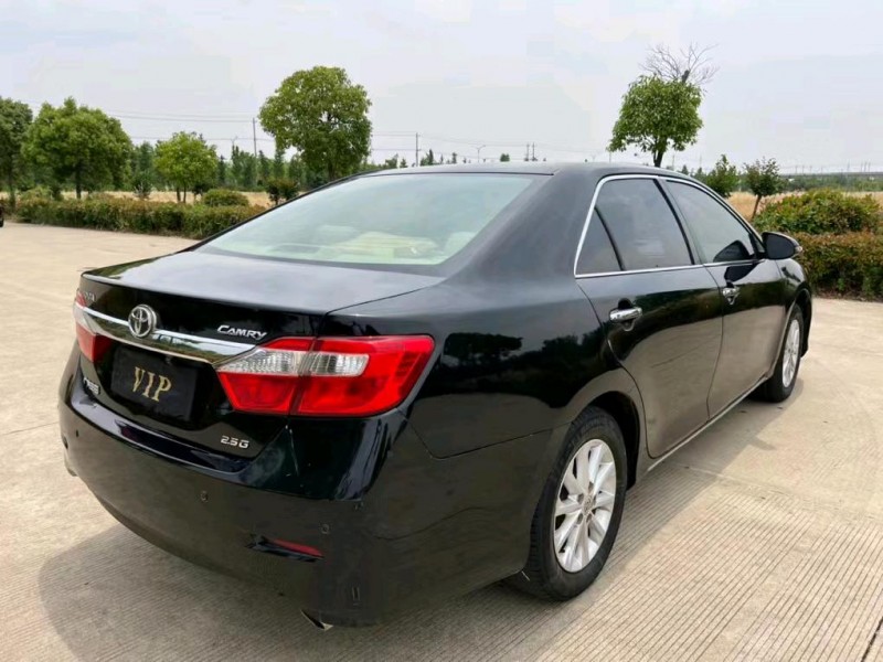 盐城13年丰田凯美瑞4