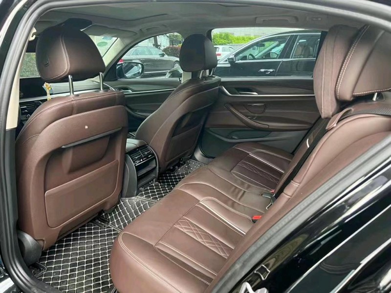 盐城20年宝马5系8