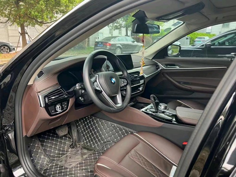 盐城20年宝马5系9