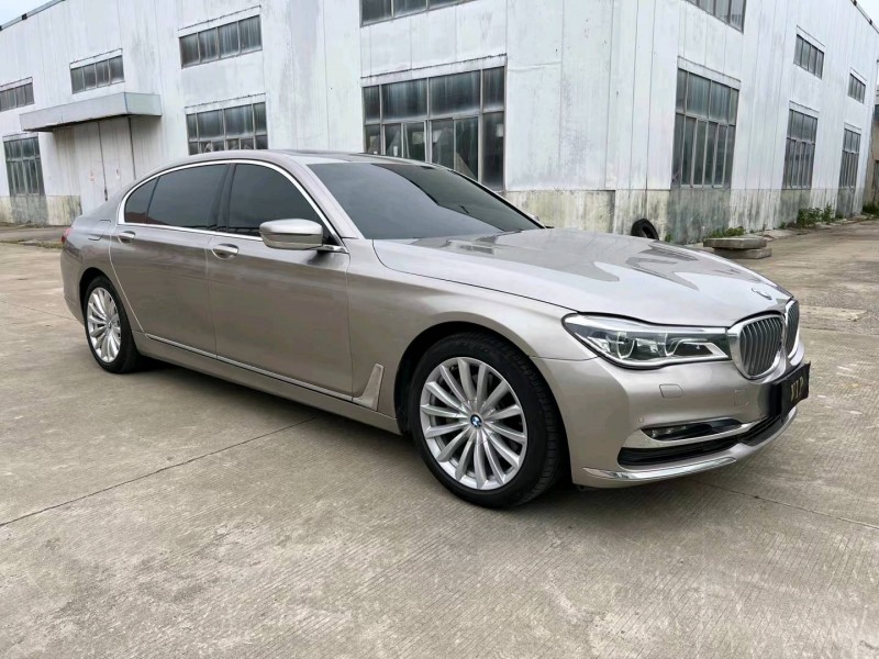 盐城17年宝马7系3