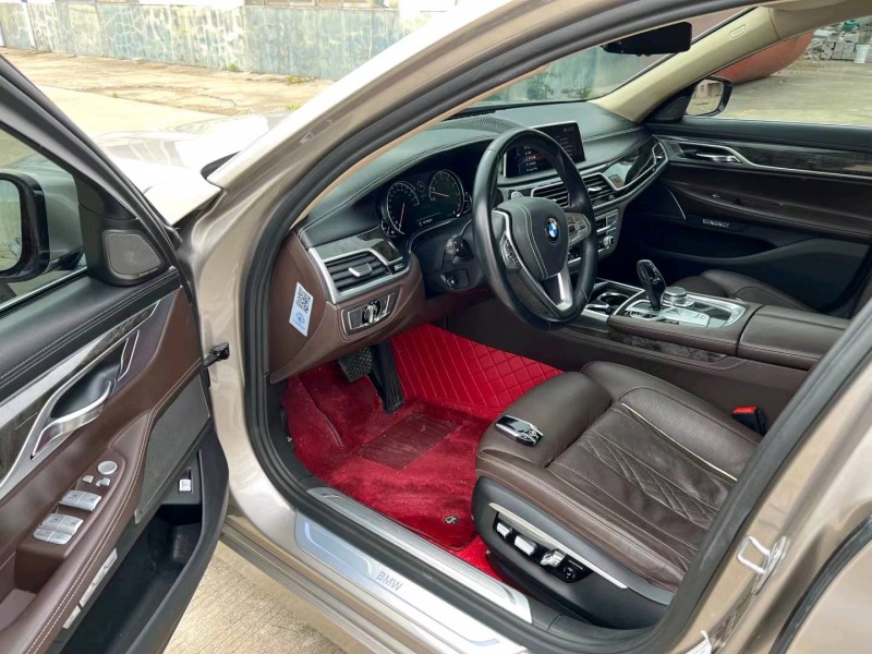 盐城17年宝马7系7