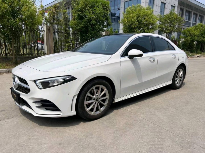 盐城19年奔驰A2