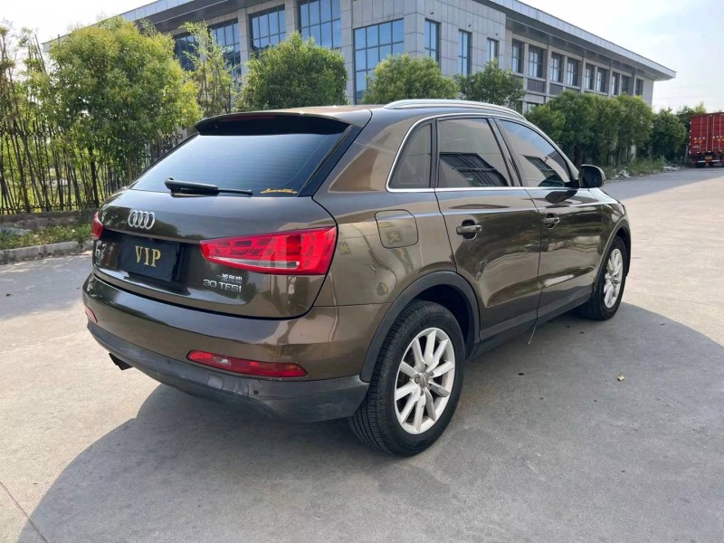 盐城15年奥迪Q34