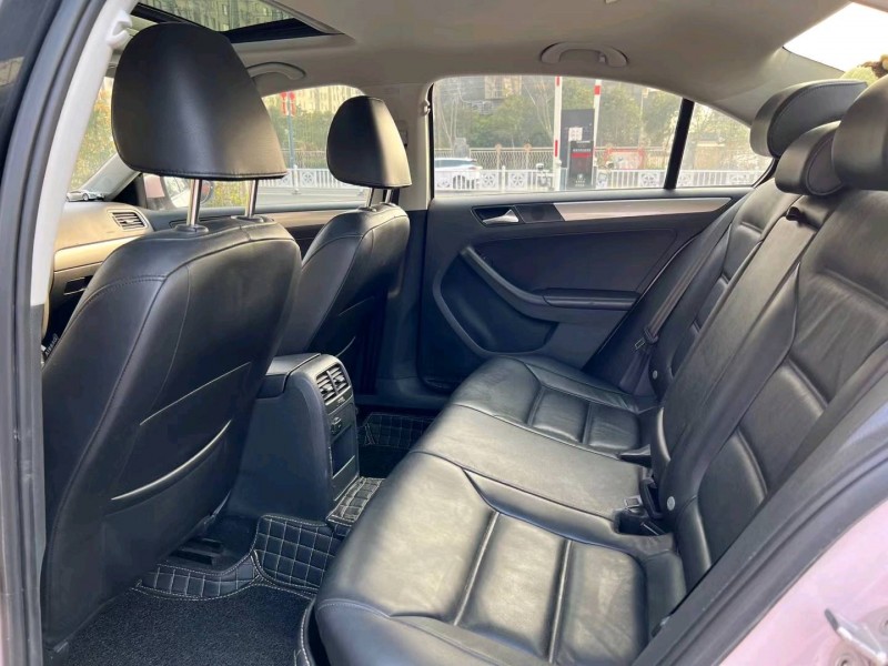 盐城13年大众速腾5