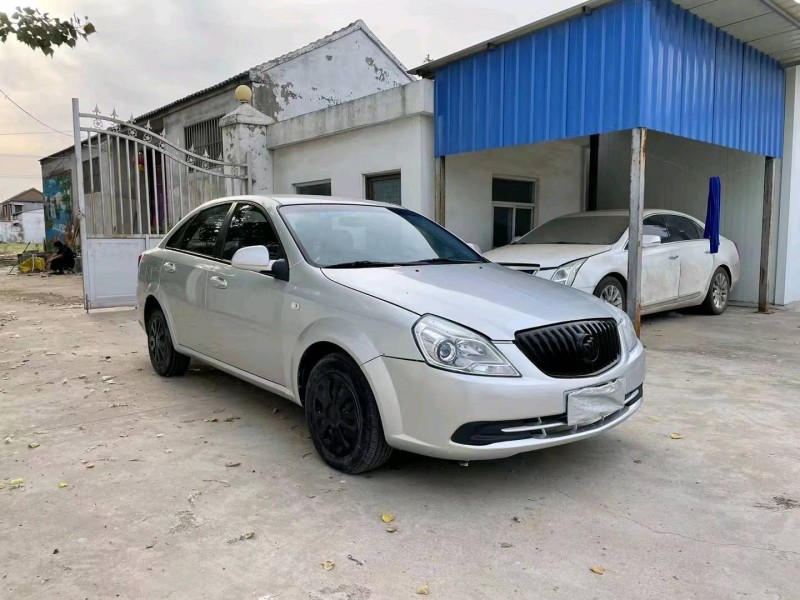 徐州16年别克凯越7