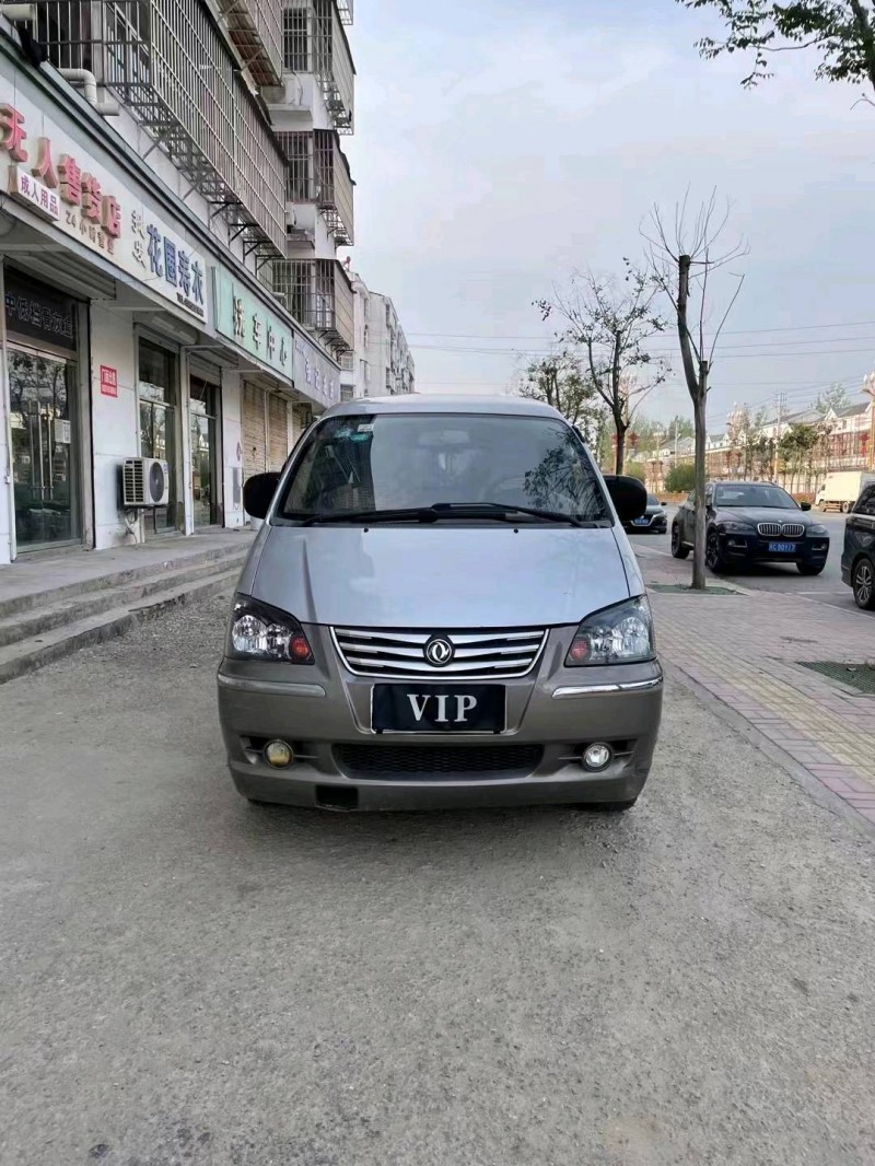 徐州16年东风菱智1