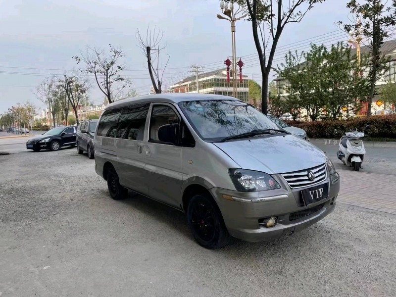 徐州16年东风菱智2