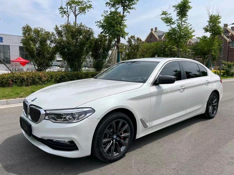 盐城17年宝马5系8