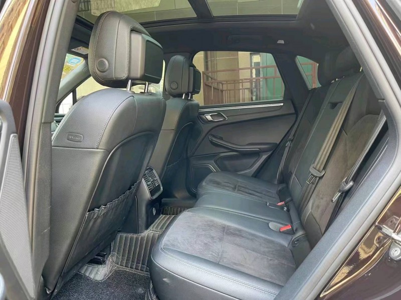 南通19年保時捷Macan4