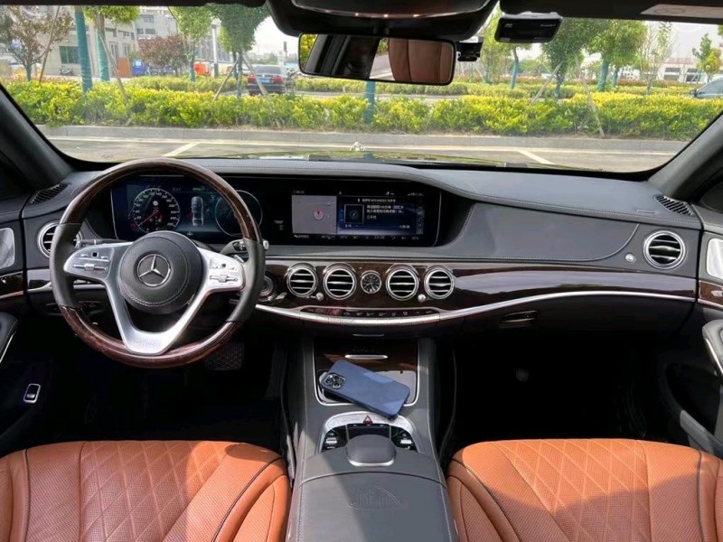 盐城21年奔驰迈巴赫S级7