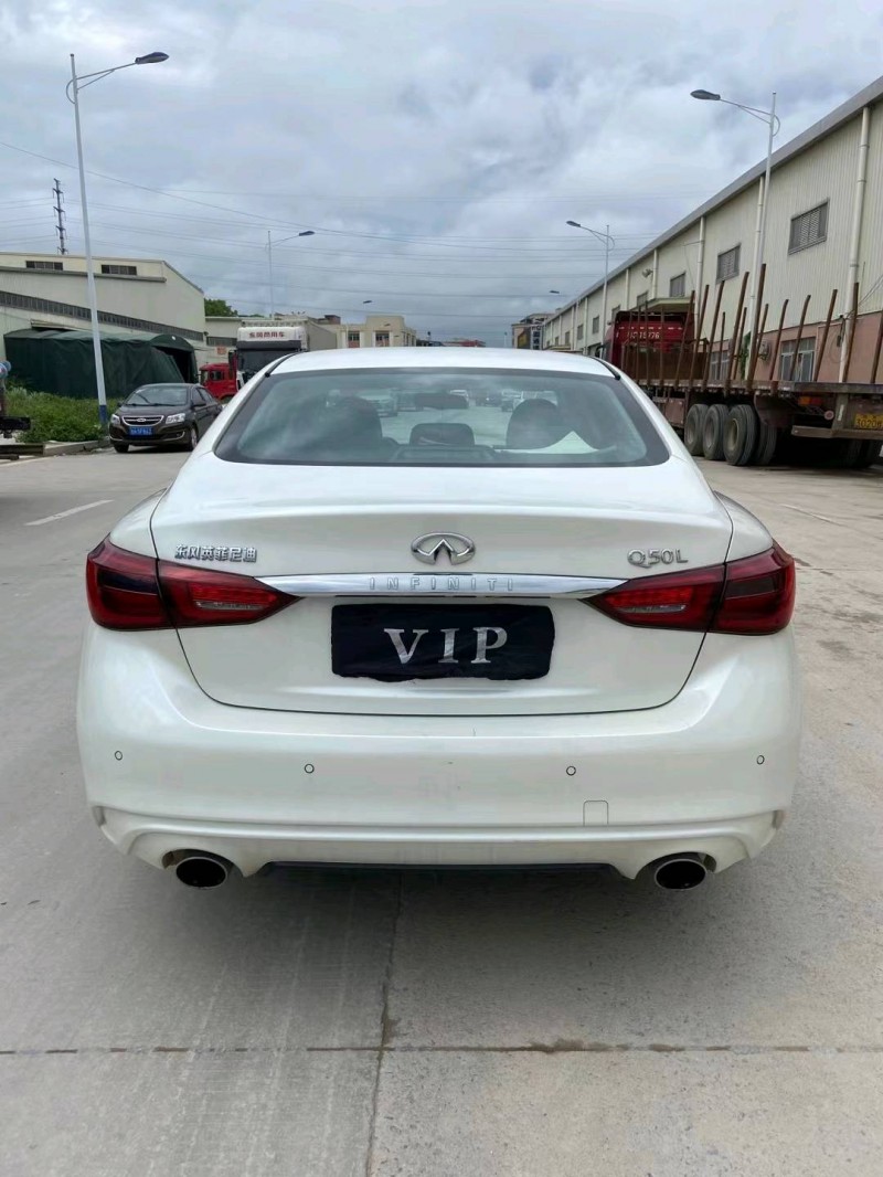 東莞20年英菲尼迪Q509