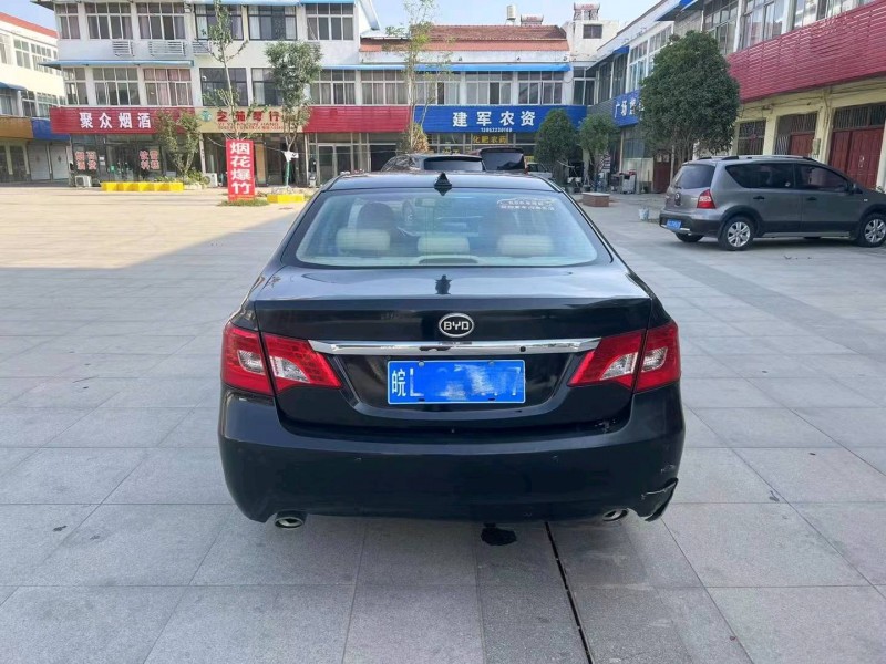 徐州13年比亞迪思銳9