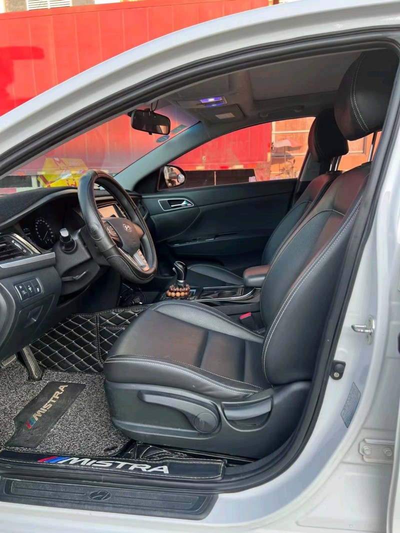 东莞17年现代名图4