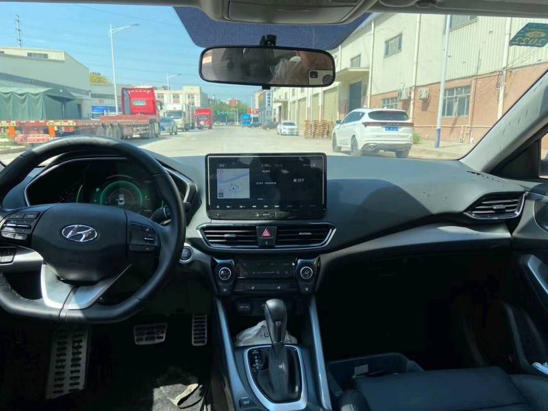 东莞20年现代菲斯塔6