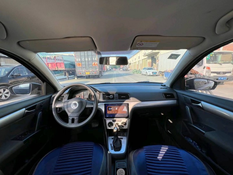 东莞16年大众朗逸4