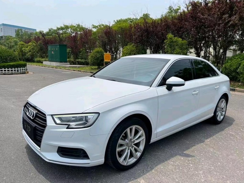 盐城17年奥迪A33