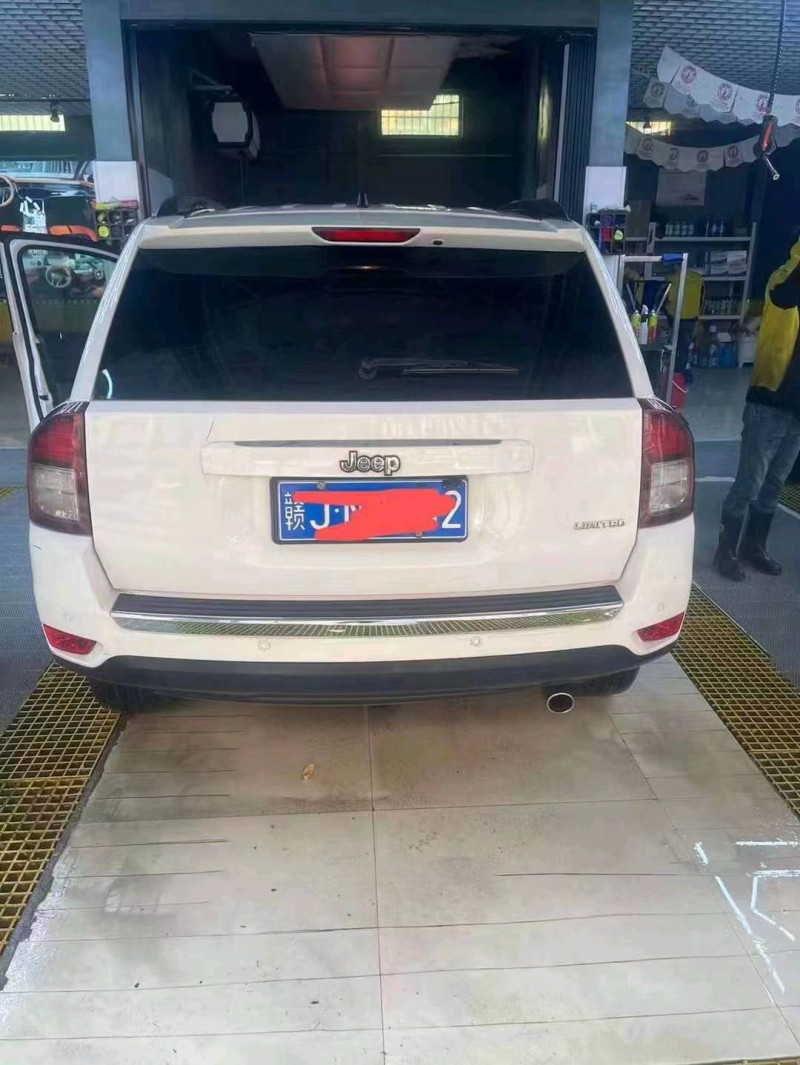 萍鄉15年Jeep指南者3