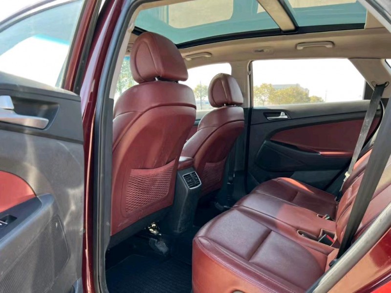 盐城16年现代途胜6