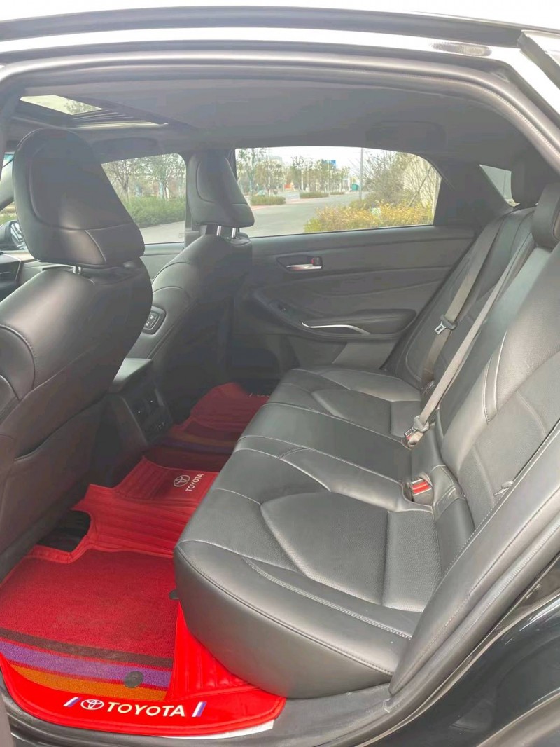 徐州20年丰田亚洲龙5