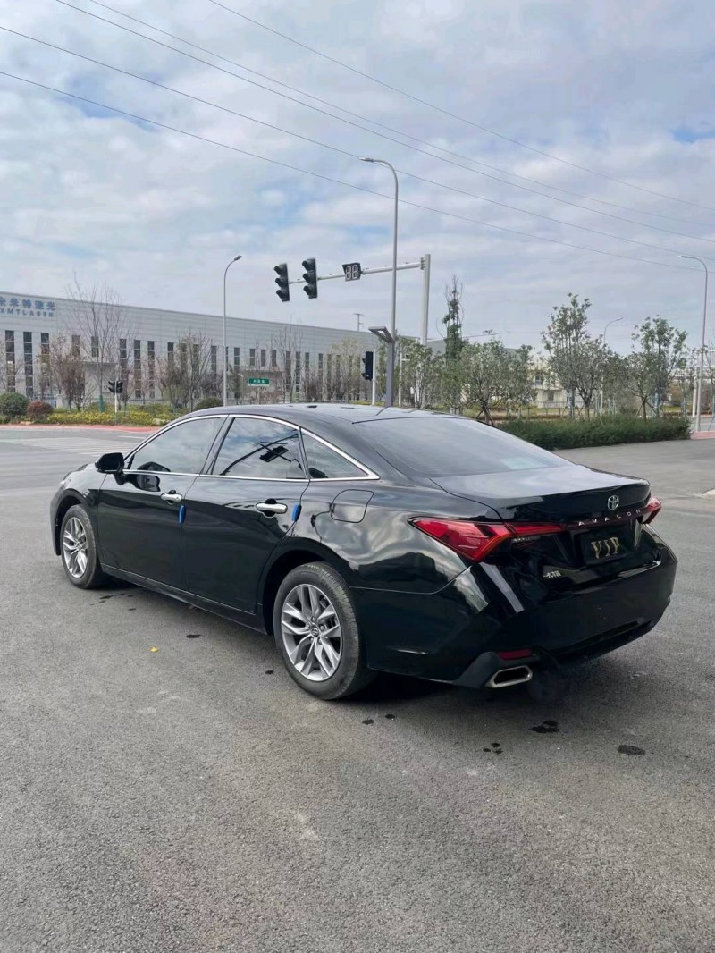 徐州20年丰田亚洲龙1