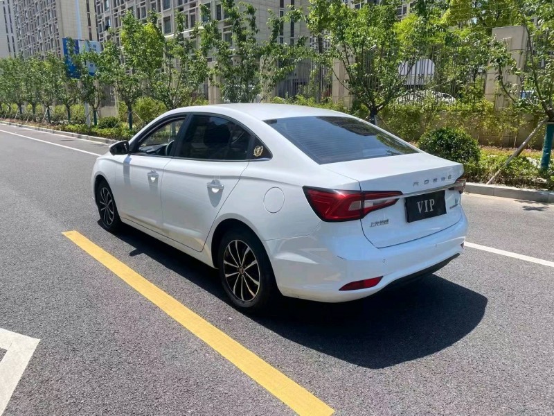 蘇州21年榮威i57