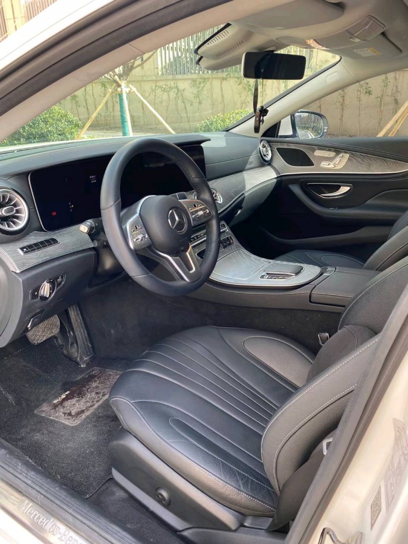 徐州19年奔驰CLS4