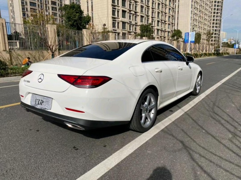徐州19年奔驰CLS2