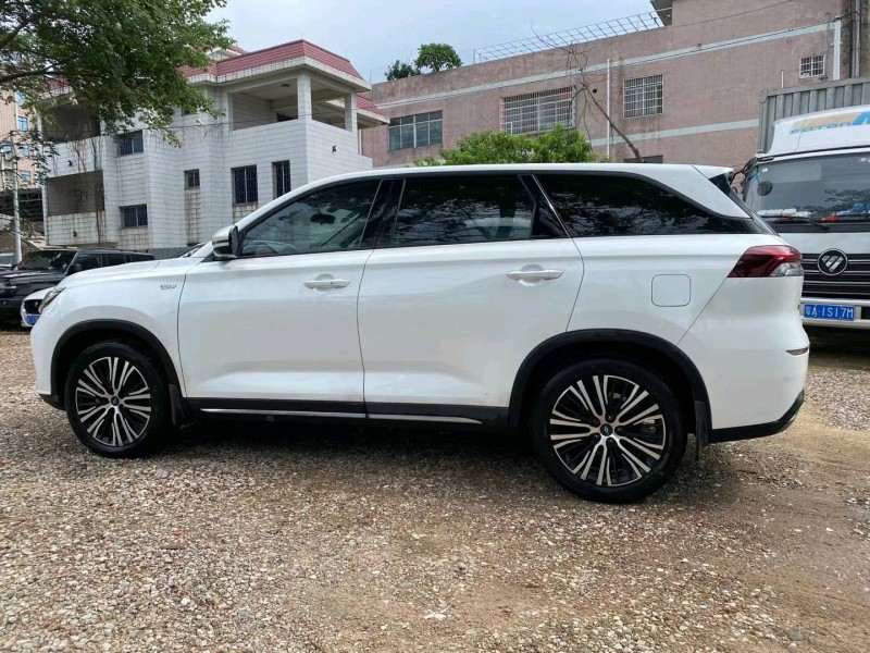 廣州19年長安汽車歐尚2