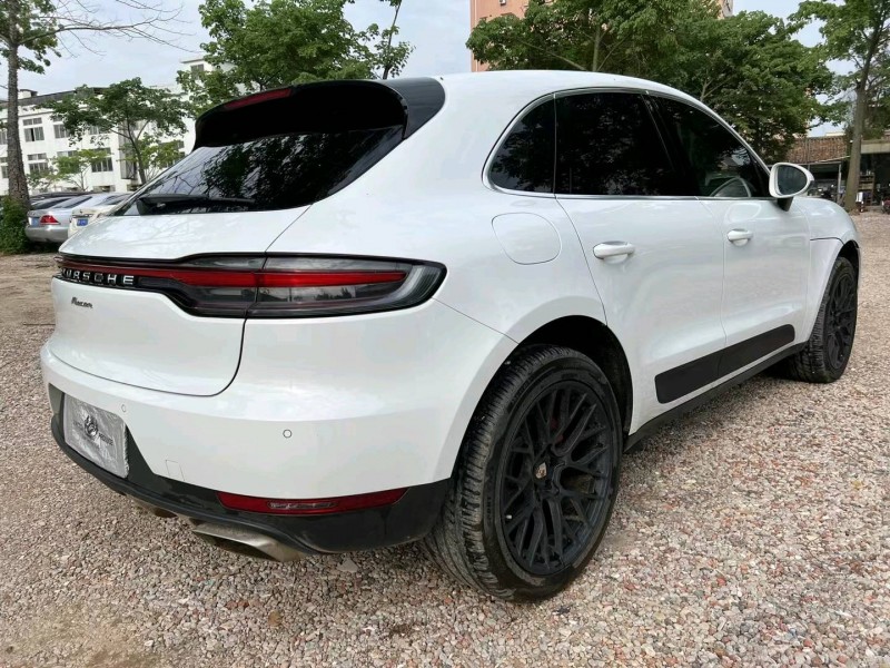 廣州20年保時捷Macan7