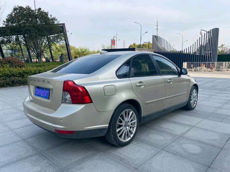紹興11年沃爾沃S407