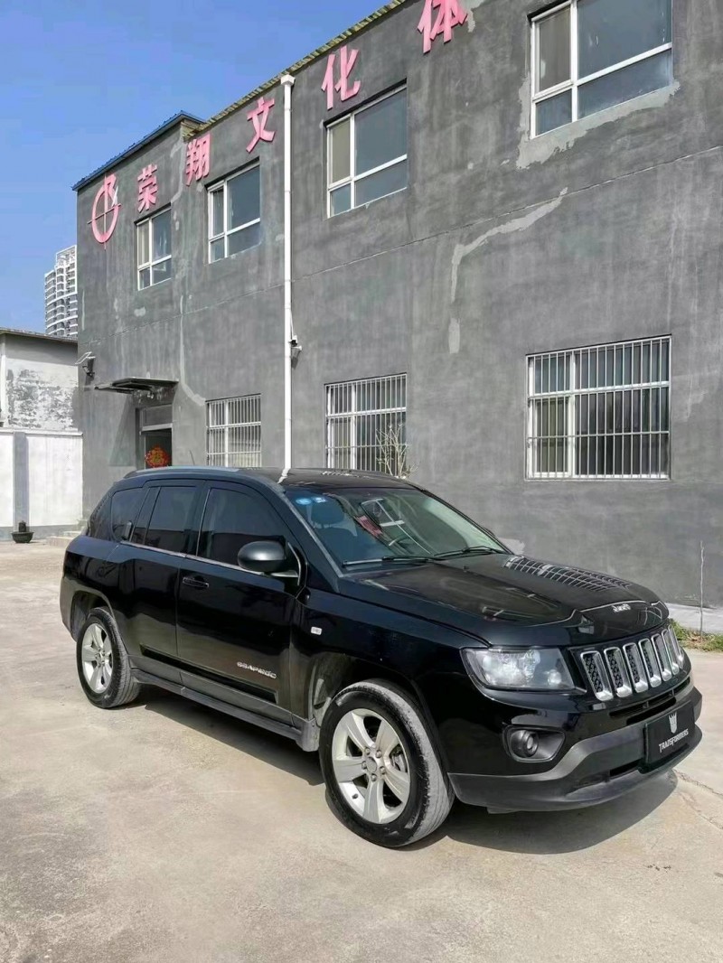 煙臺13年Jeep指南者2
