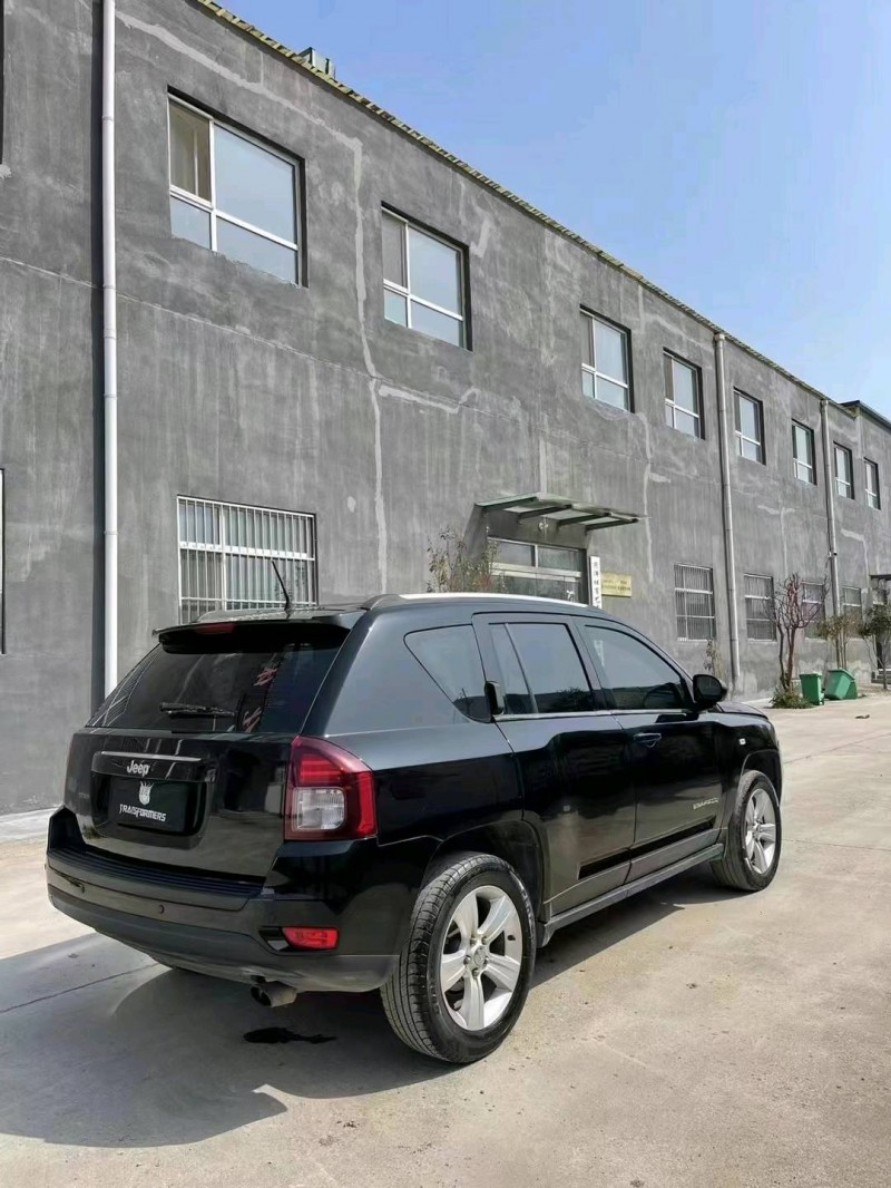 煙臺13年Jeep指南者6