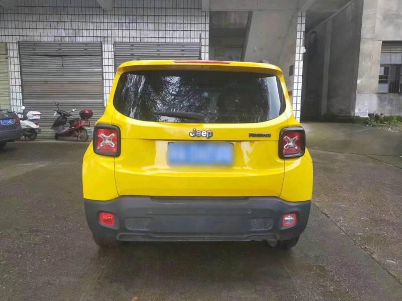 衡陽18年Jeep自由俠3