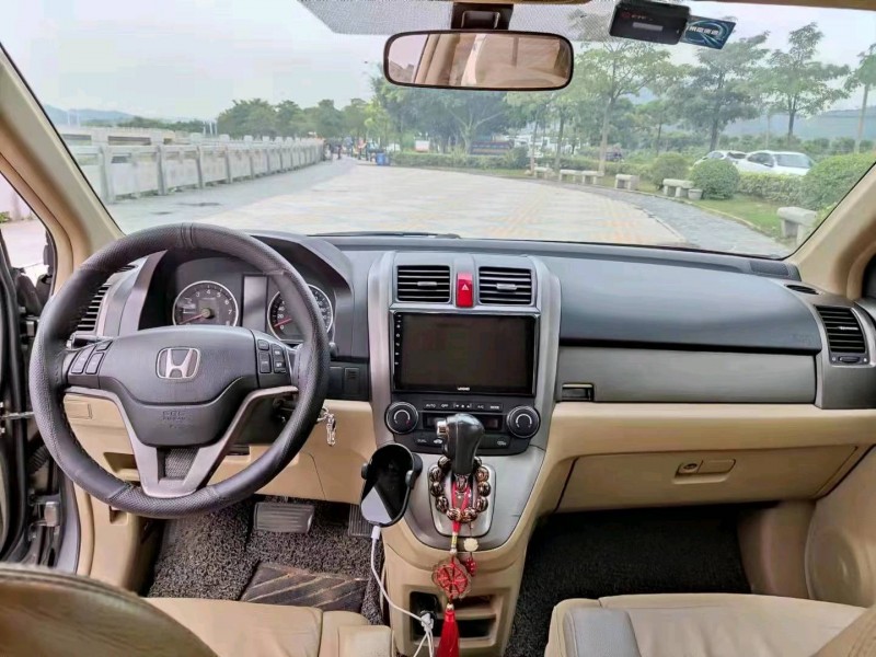 佛山10年本田CR-V4