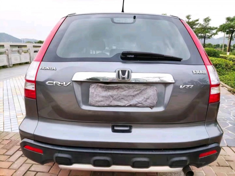 佛山10年本田CR-V5