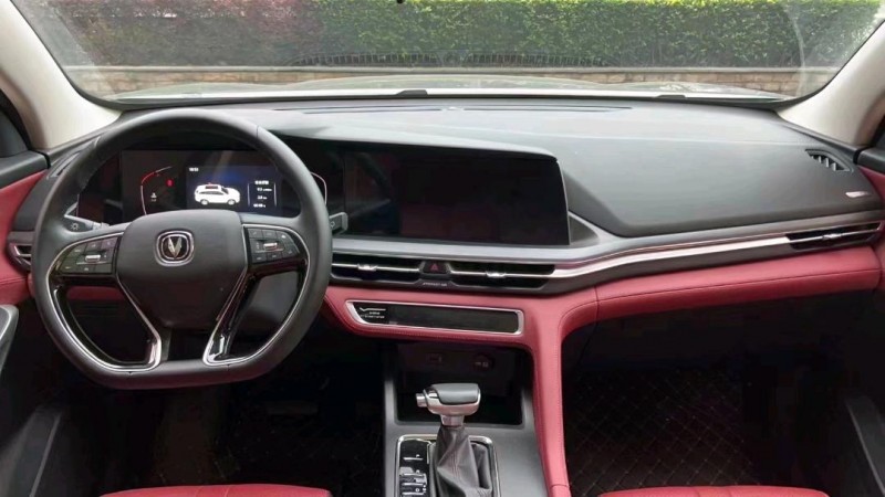 重慶21年長安汽車CS751